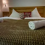 Appartement Alpin 9 By Via Montes Inclusive Summer Card *