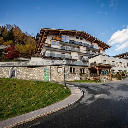 Alpin 9 By Via Montes Inclusive Summer Card Apartament